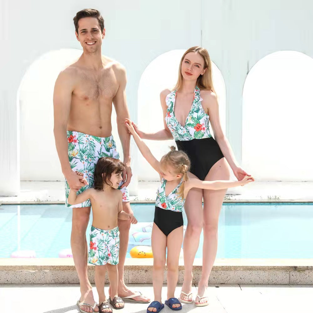 Family matching swimsuit set